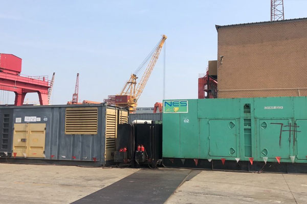 赵西垸林场发电机出租空气滤清器的清洁频率是多少？